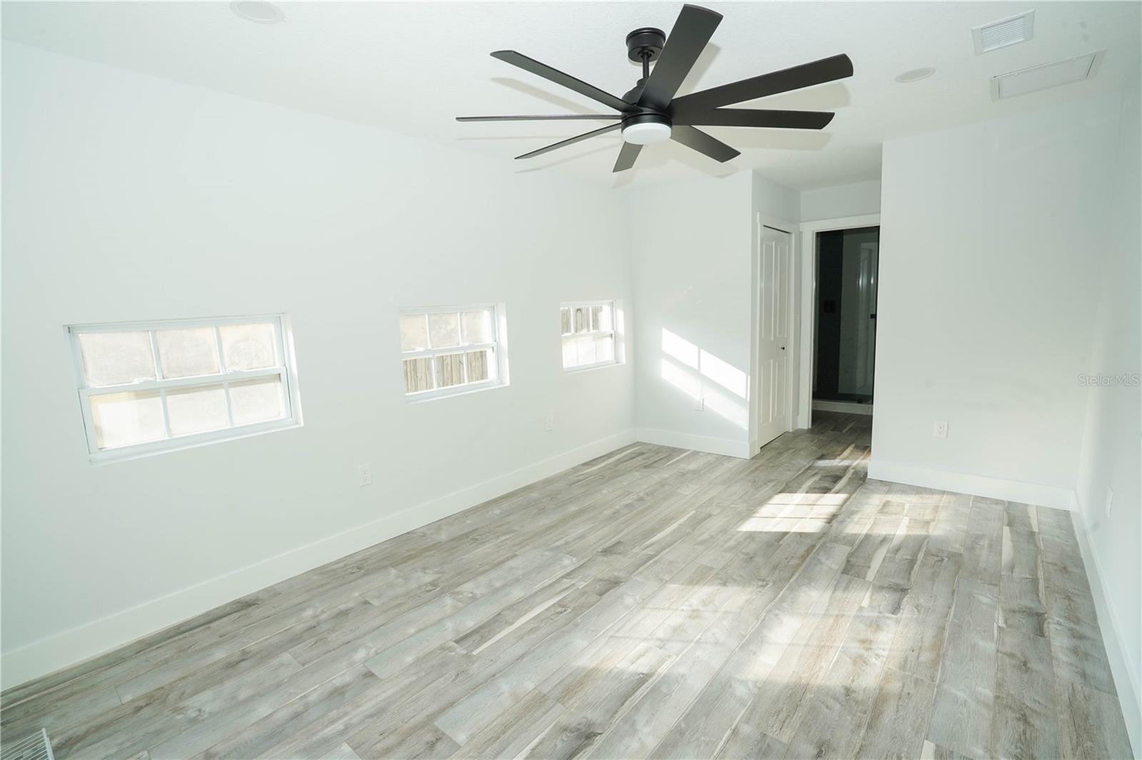 MARTIN MANOR SUB - Residential Lease