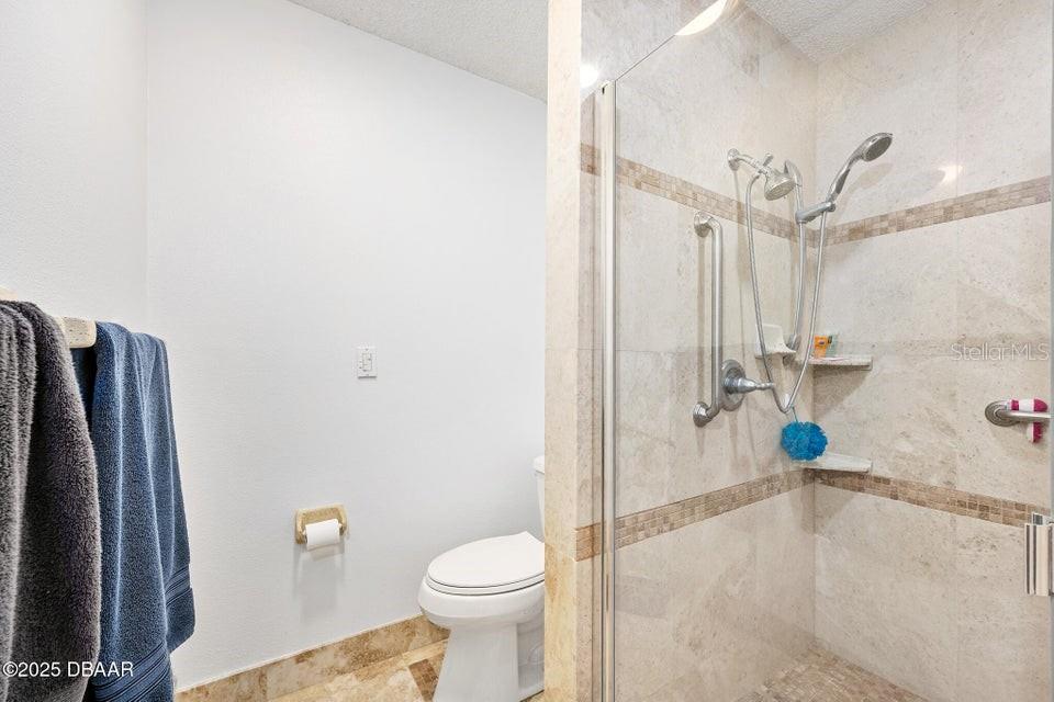 CROSSINGS - Residential