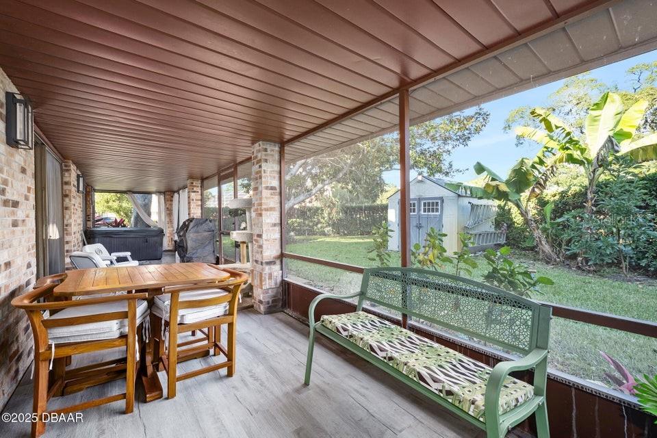 CROSSINGS - Residential