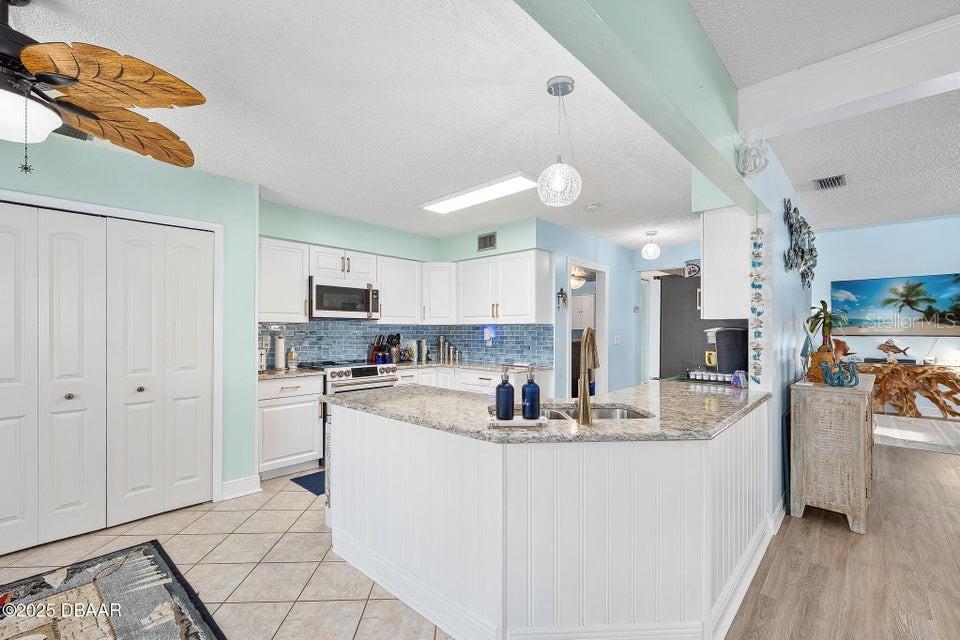 CROSSINGS - Residential