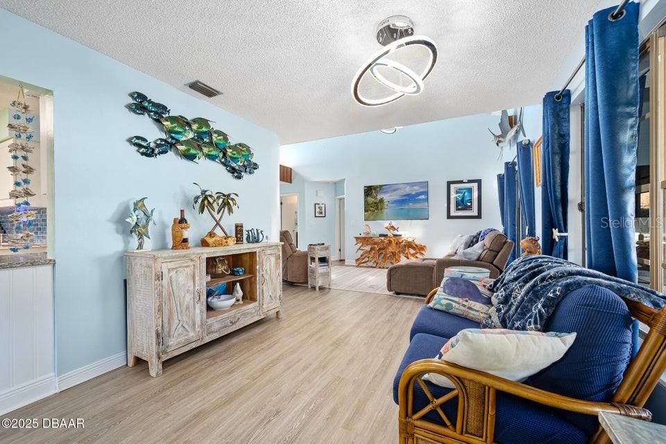 CROSSINGS - Residential