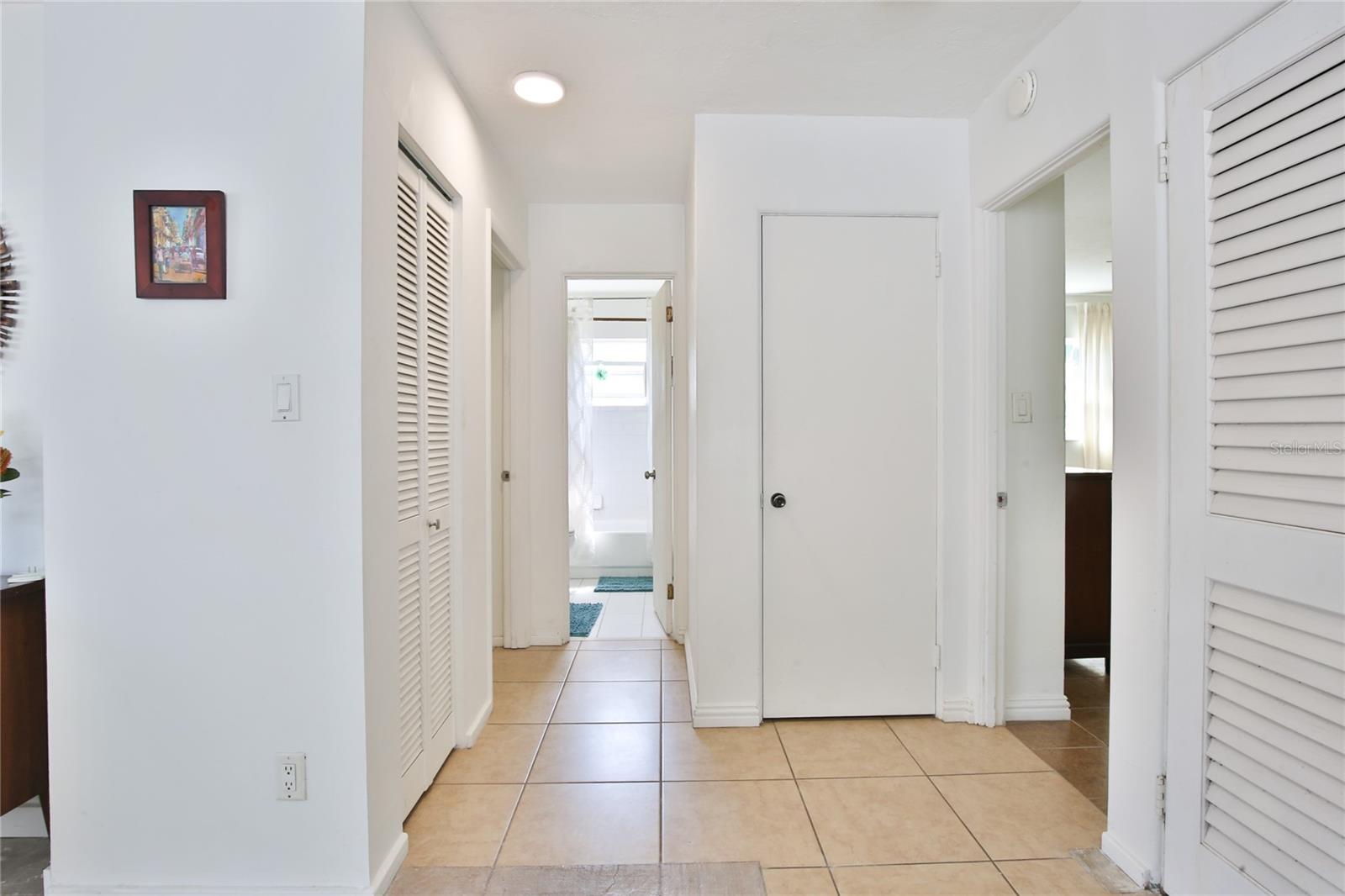 BROADWAY COURT OF INDIAN BEACH - Residential
