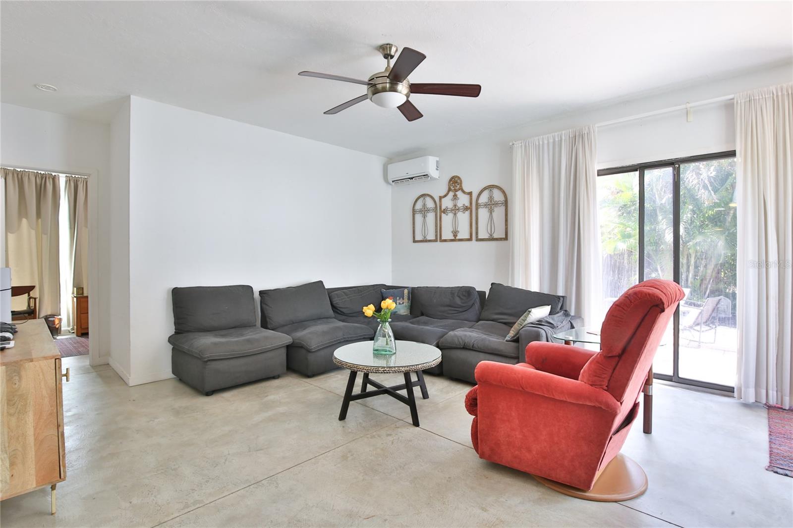 BROADWAY COURT OF INDIAN BEACH - Residential