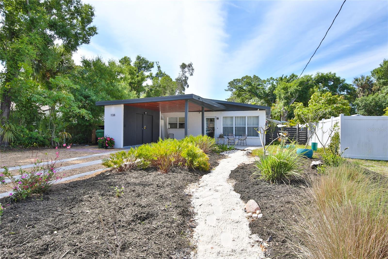 BROADWAY COURT OF INDIAN BEACH - Residential