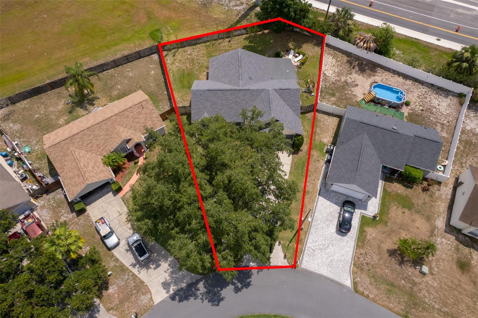 132 ROBBINS REST CIRCLE