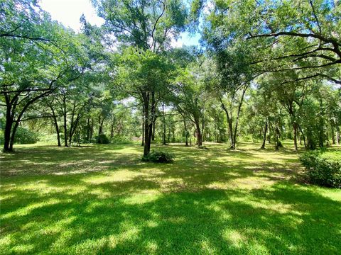 A home in DUNNELLON