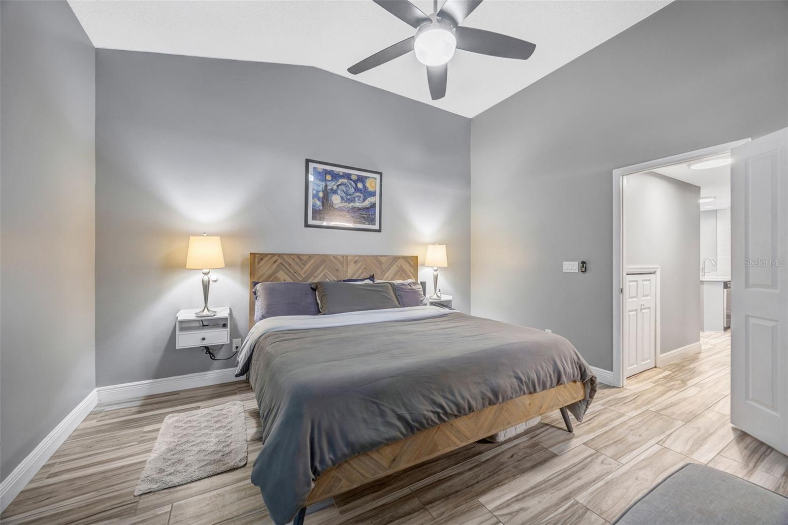 TAMPA PALMS AREA 2 UNIT 5B - Residential