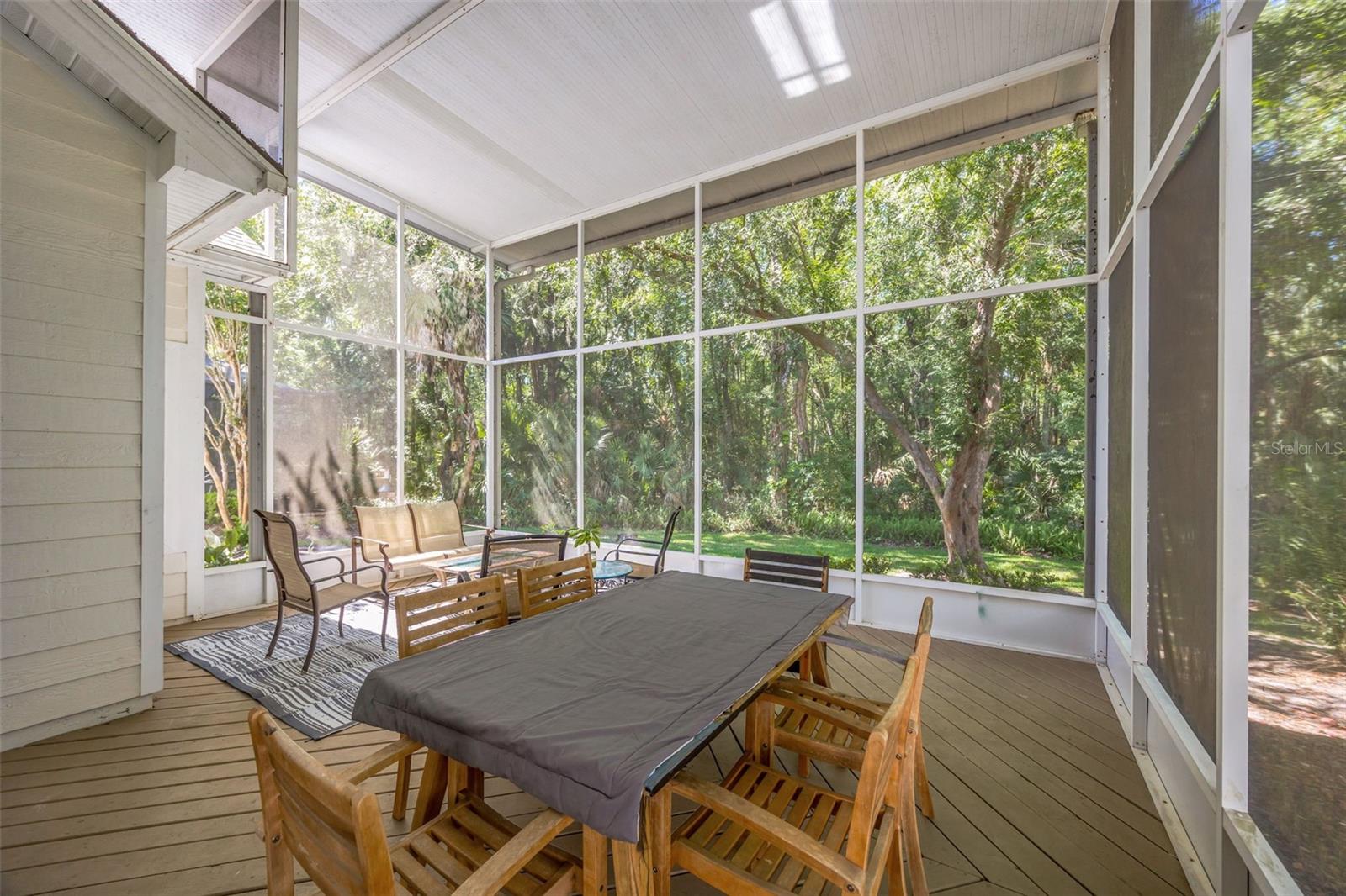 TAMPA PALMS AREA 2 UNIT 5B - Residential