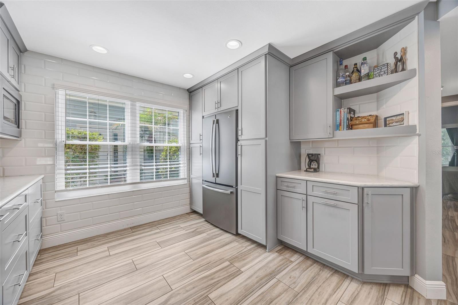 TAMPA PALMS AREA 2 UNIT 5B - Residential
