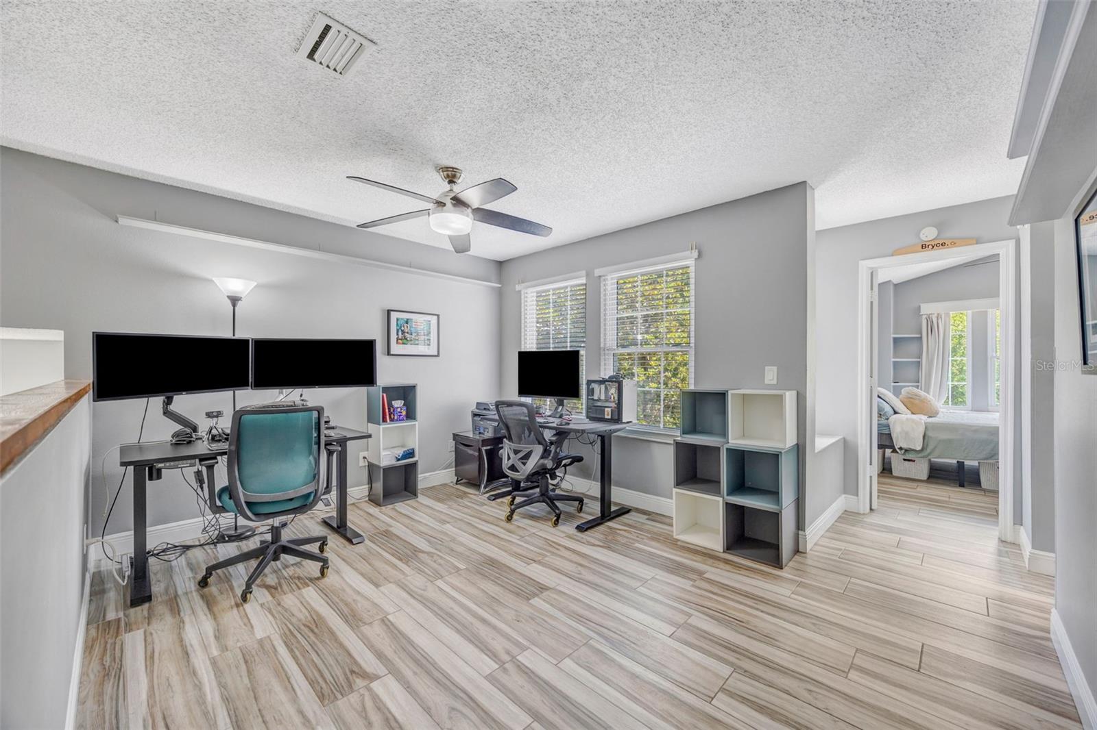 TAMPA PALMS AREA 2 UNIT 5B - Residential