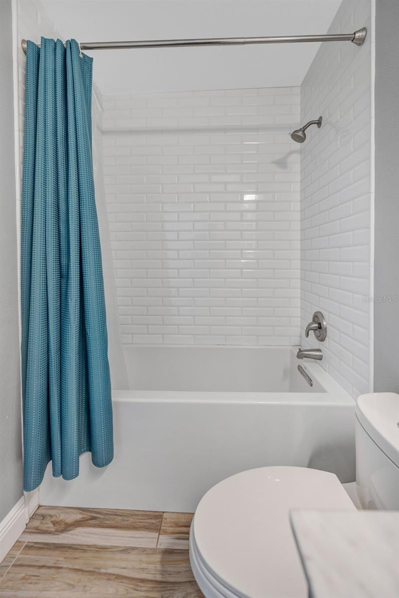 TAMPA PALMS AREA 2 UNIT 5B - Residential