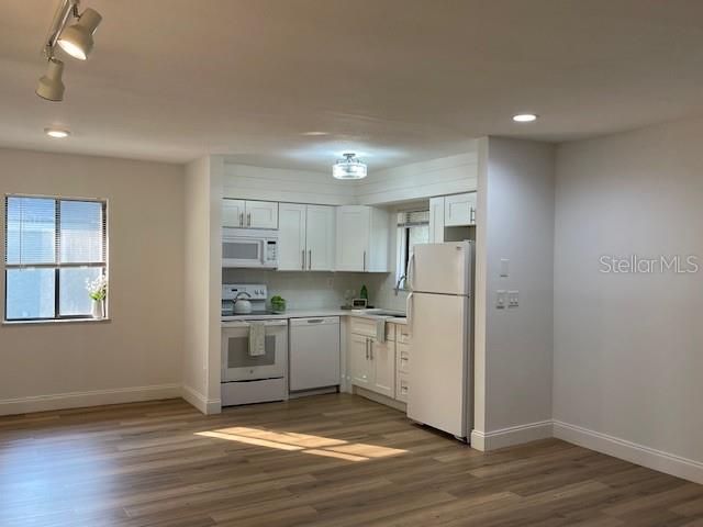 SPRINGWOOD VILLAGE - Residential