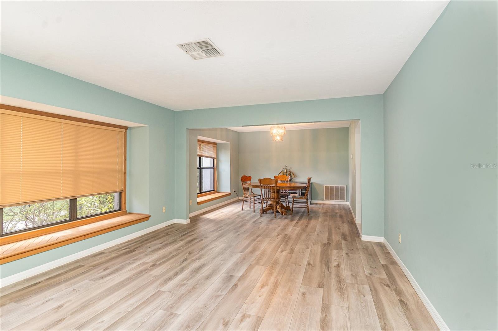 SEVEN LAKES PARK FIRST ADD - Residential
