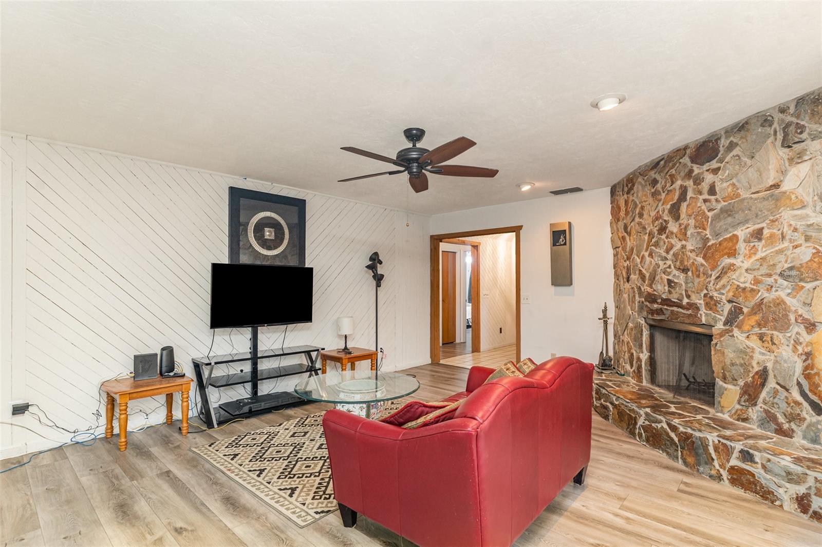 SEVEN LAKES PARK FIRST ADD - Residential