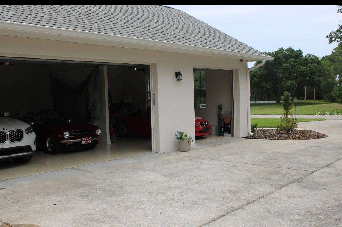 5621 CYPRESS CREEK DRIVE
