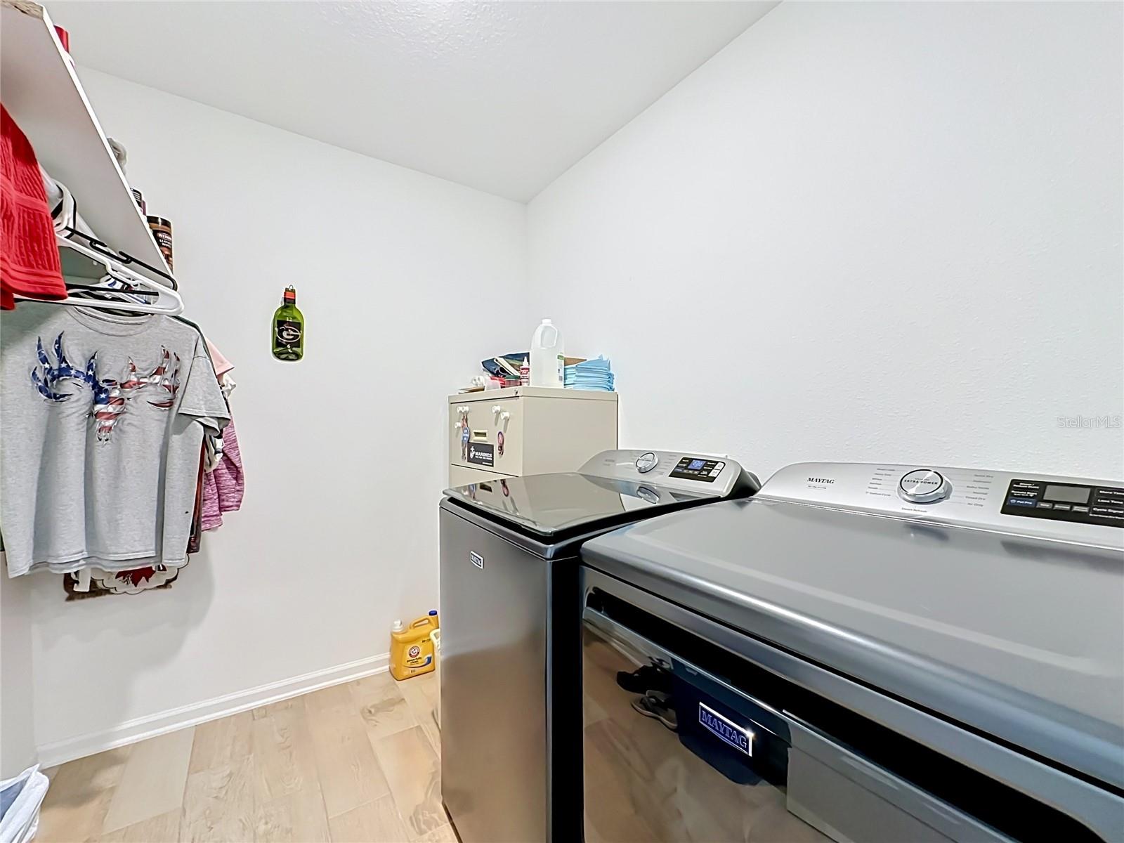 FREEDOM AT SAWMILL PHASE 7 A 42 PG 67 LOT 72 - Residential