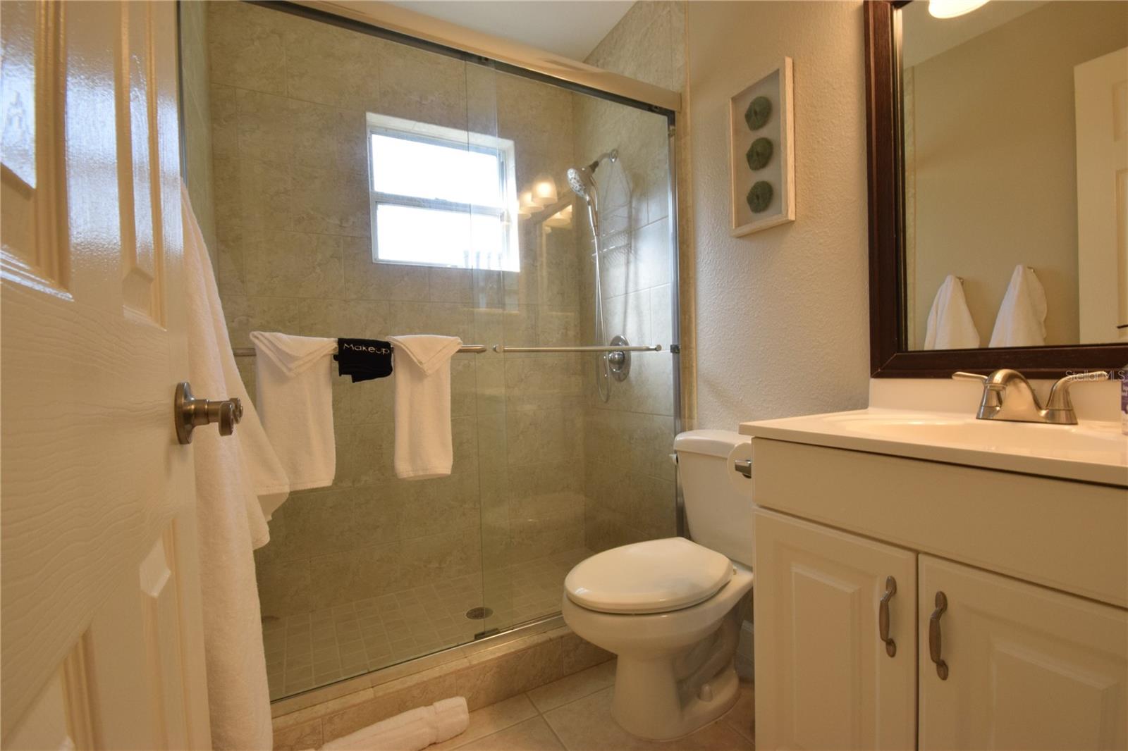 BAILEY VILLAS - Residential Lease