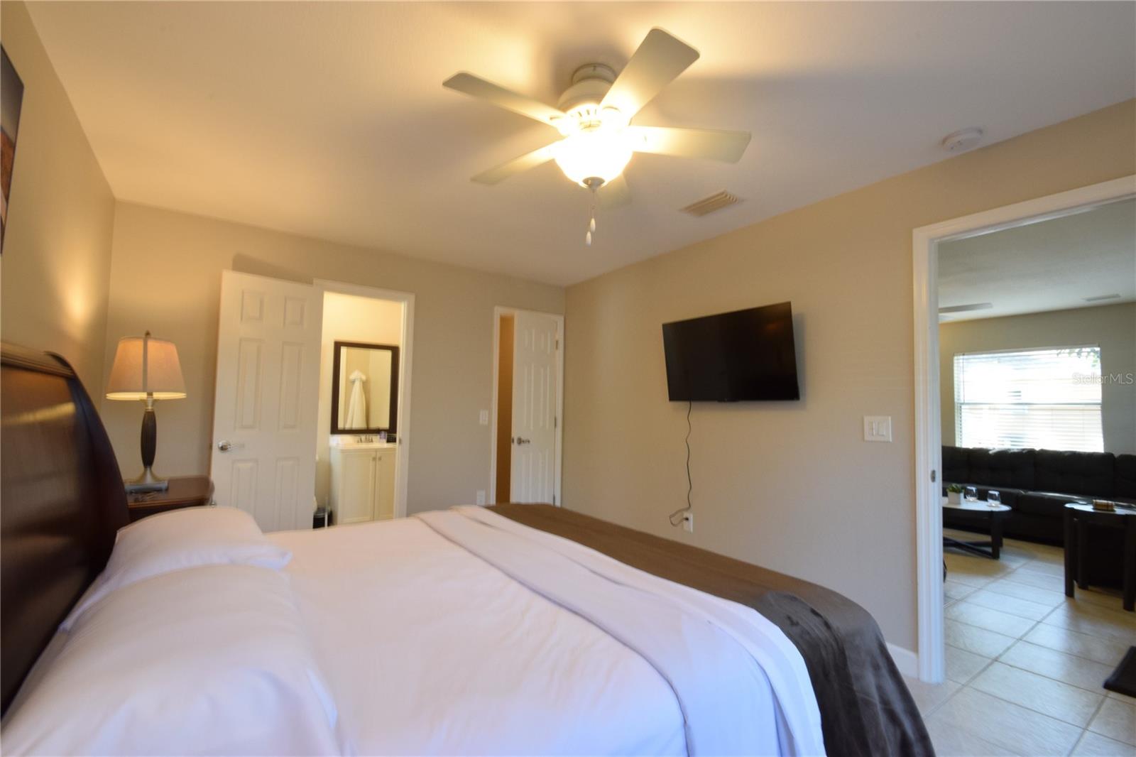 BAILEY VILLAS - Residential Lease