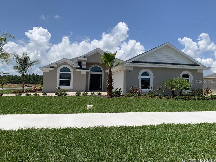 Beautiful 3 bedroom, 2 bath 1742 sq ft Patas built home.