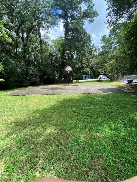 A home in WINTER SPRINGS