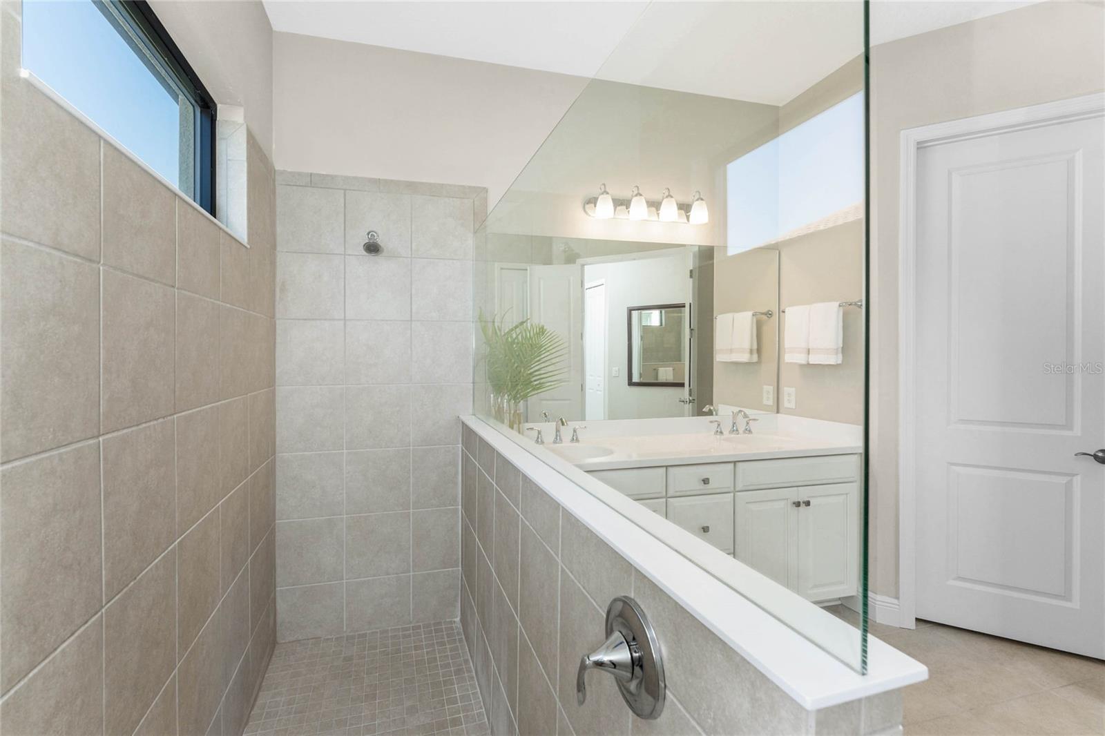 BOCA ROYALE UN 12 - Residential