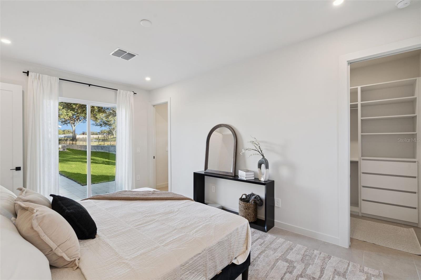 BOULEVARD OAKS OF LADY LAKE - Residential