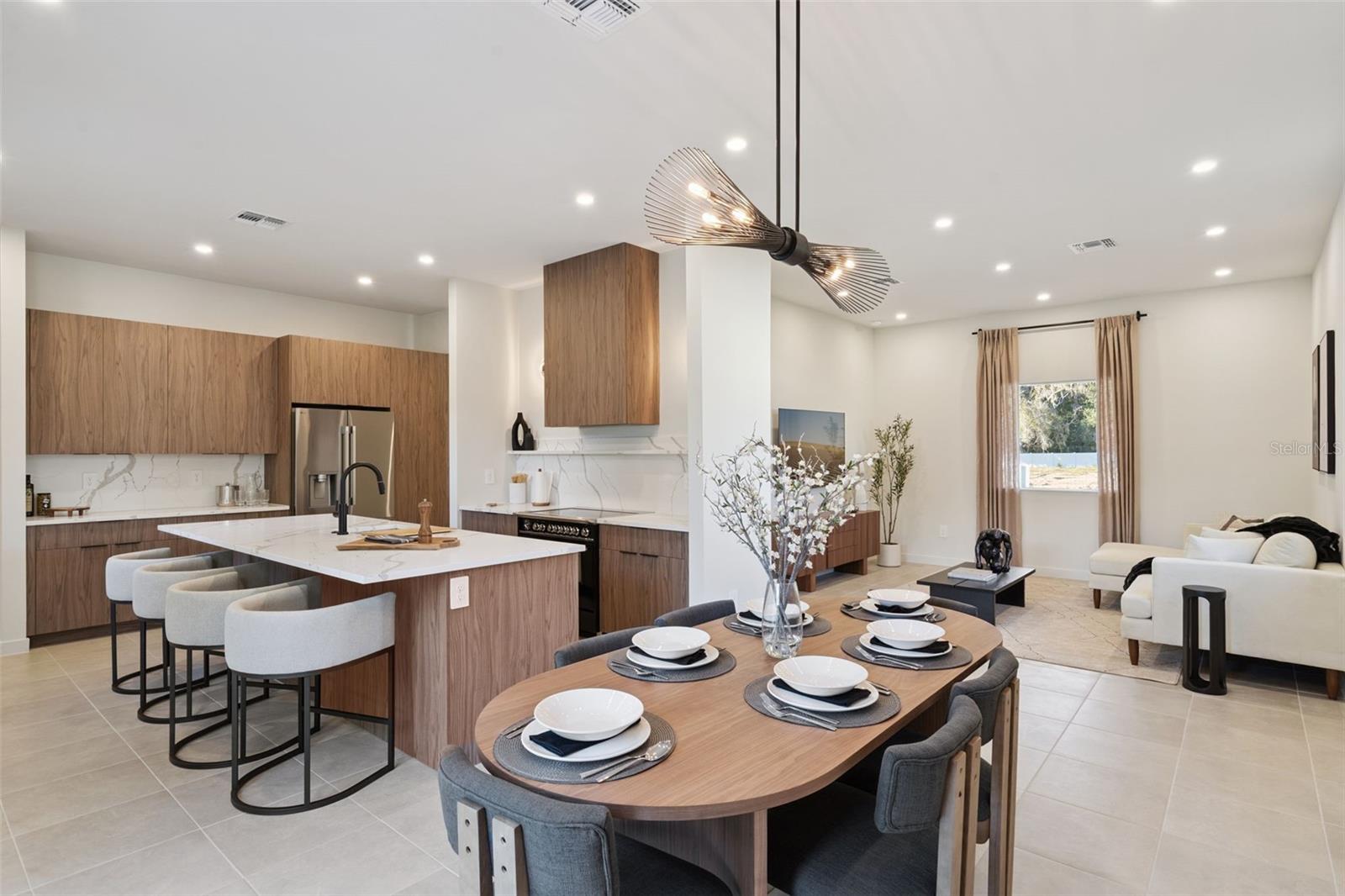 BOULEVARD OAKS OF LADY LAKE - Residential