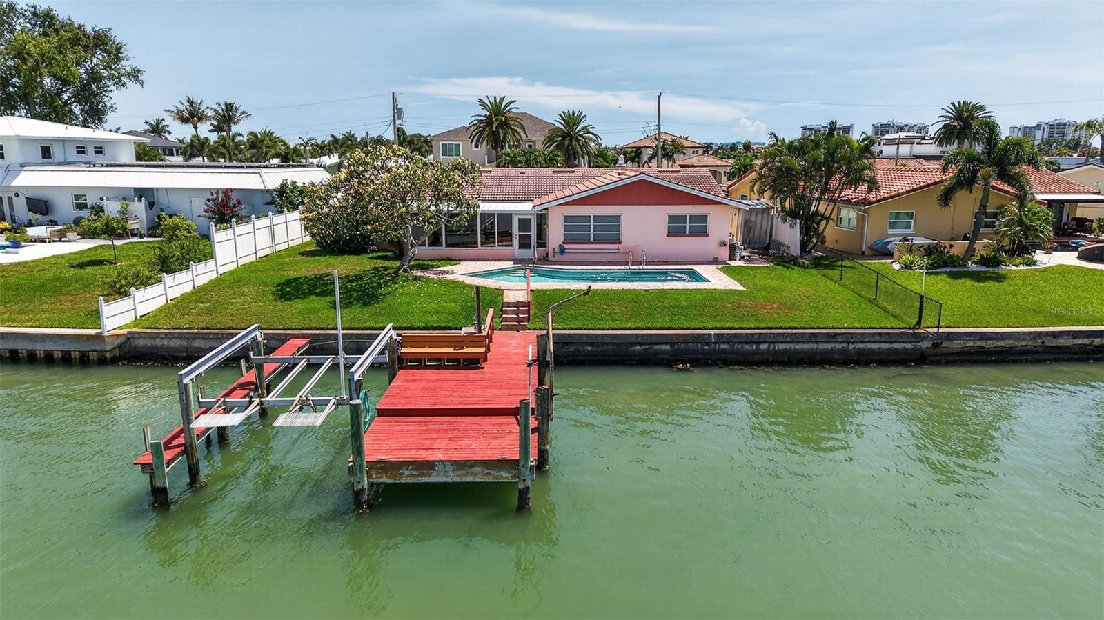 SOUTH CSWY ISLE YACHT CLUB 2ND ADD - Residential