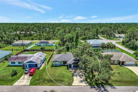 A home in PORT CHARLOTTE