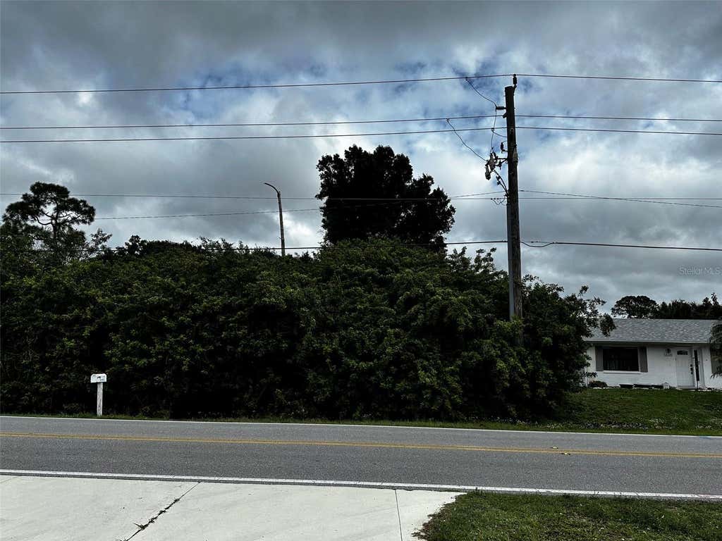 Photo of 21216 Quesada Avenue, Port Charlotte, FL 33952 (MLS # TB8533035)