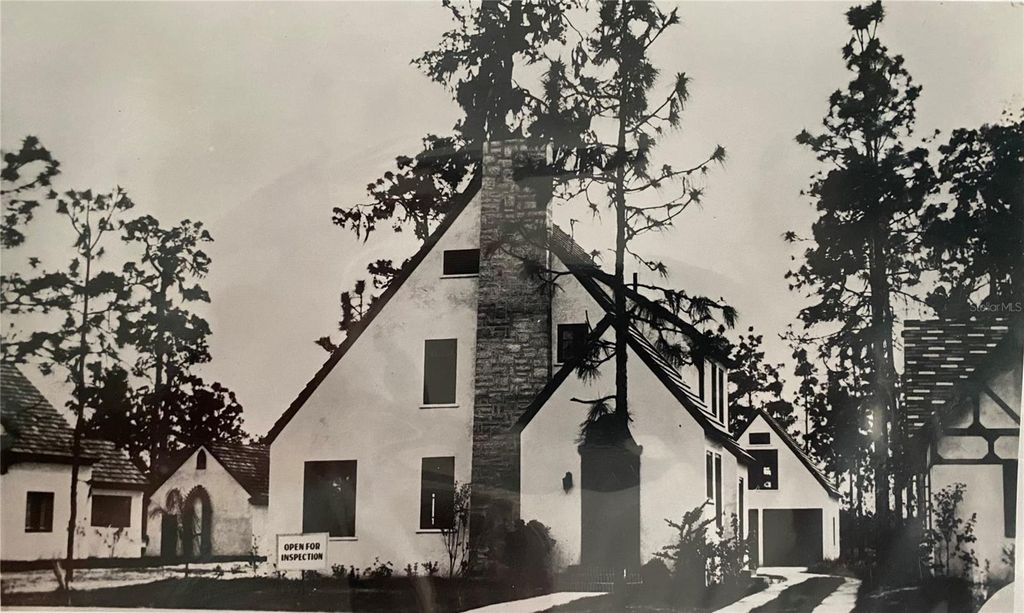 Photo of 1226 Golden Lane, Orlando, FL 32804 (MLS # O6375779)