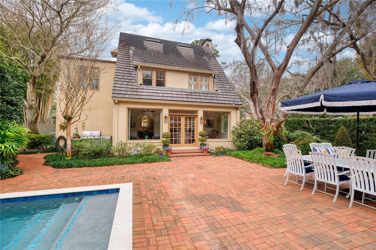 SPRING LAKE TERRACE - Residential