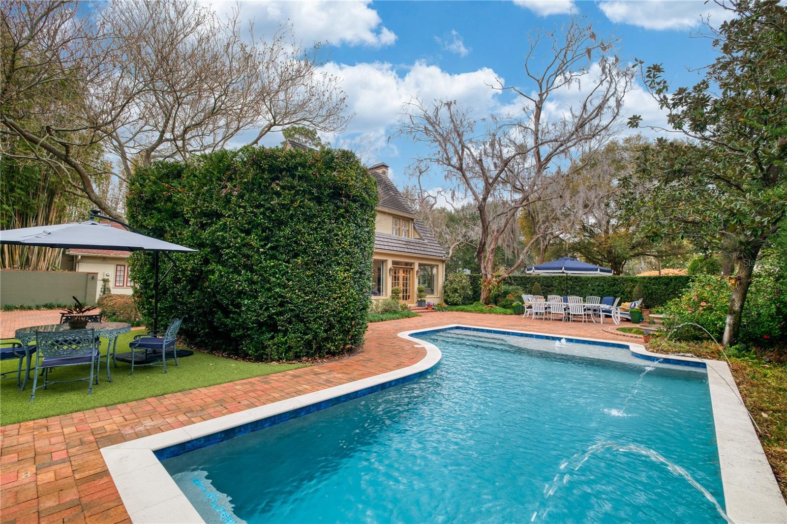 SPRING LAKE TERRACE - Residential