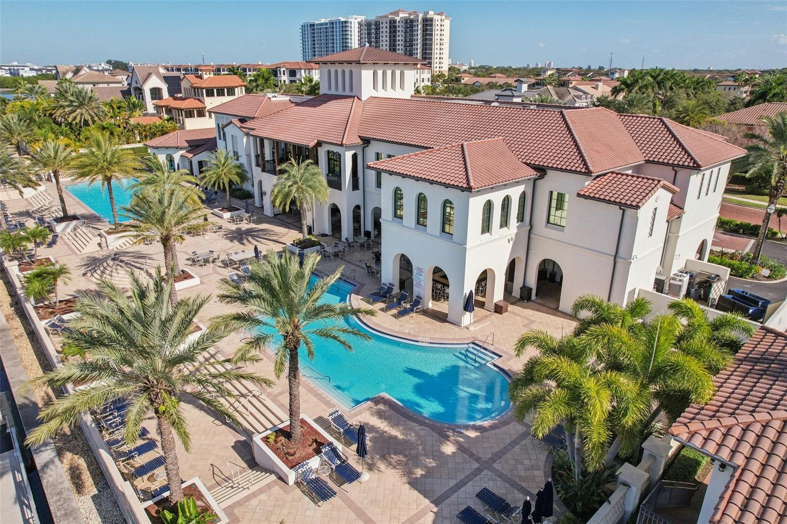 WESTSHORE YACHT CLUB TWNHMS - Residential