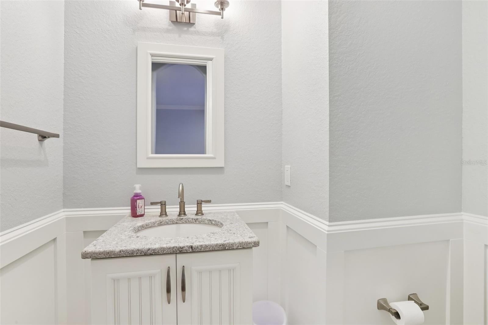 WESTSHORE YACHT CLUB TWNHMS - Residential