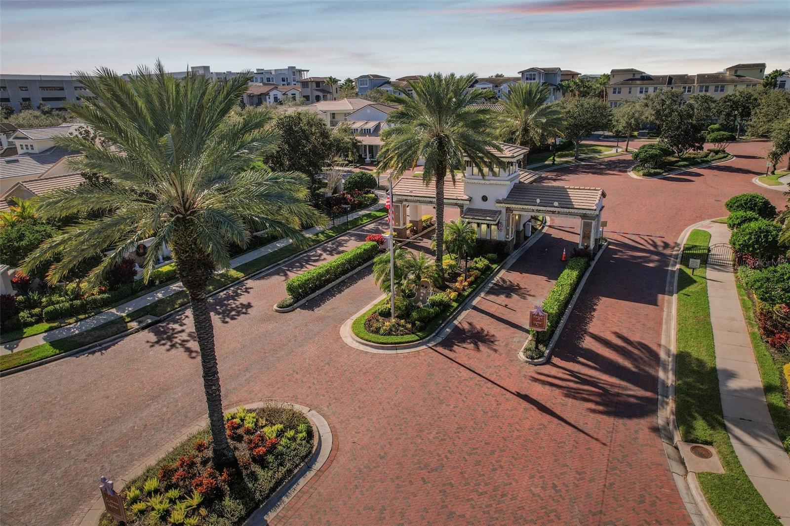 WESTSHORE YACHT CLUB TWNHMS - Residential