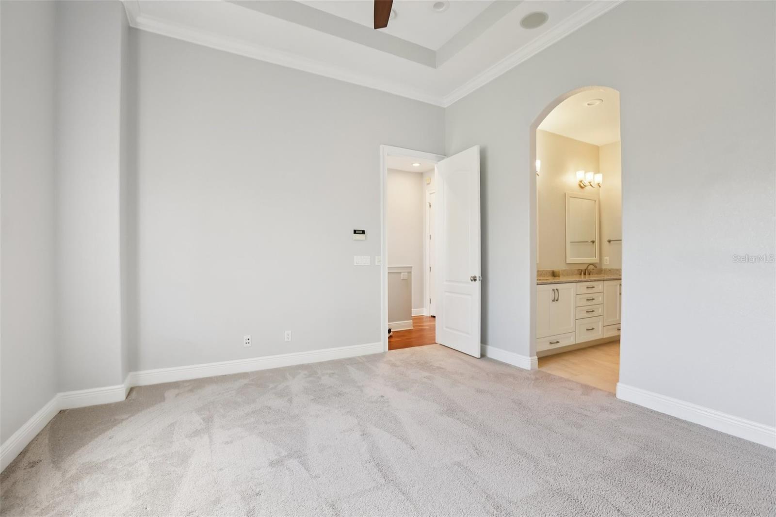 WESTSHORE YACHT CLUB TWNHMS - Residential