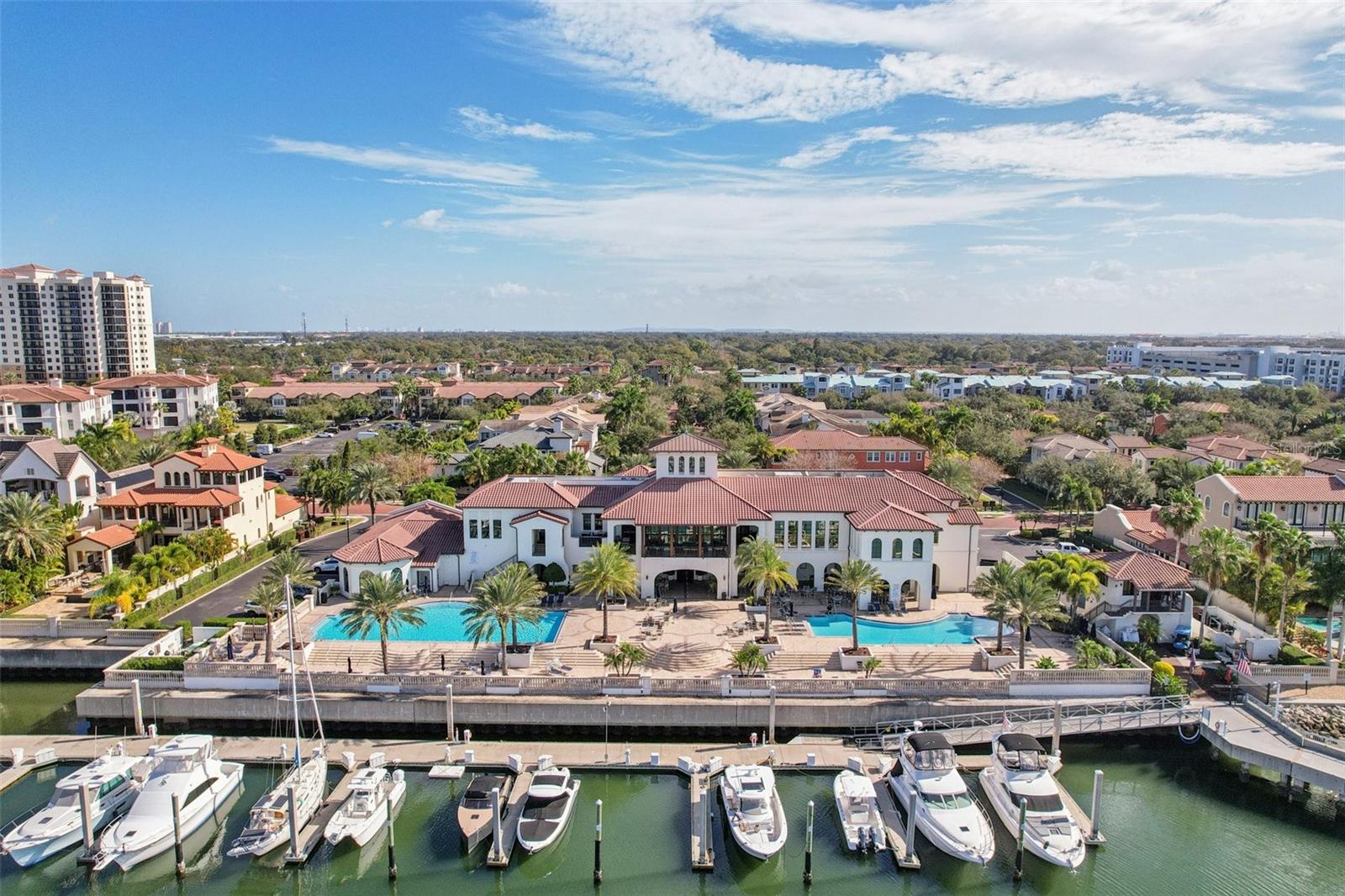 WESTSHORE YACHT CLUB TWNHMS - Residential