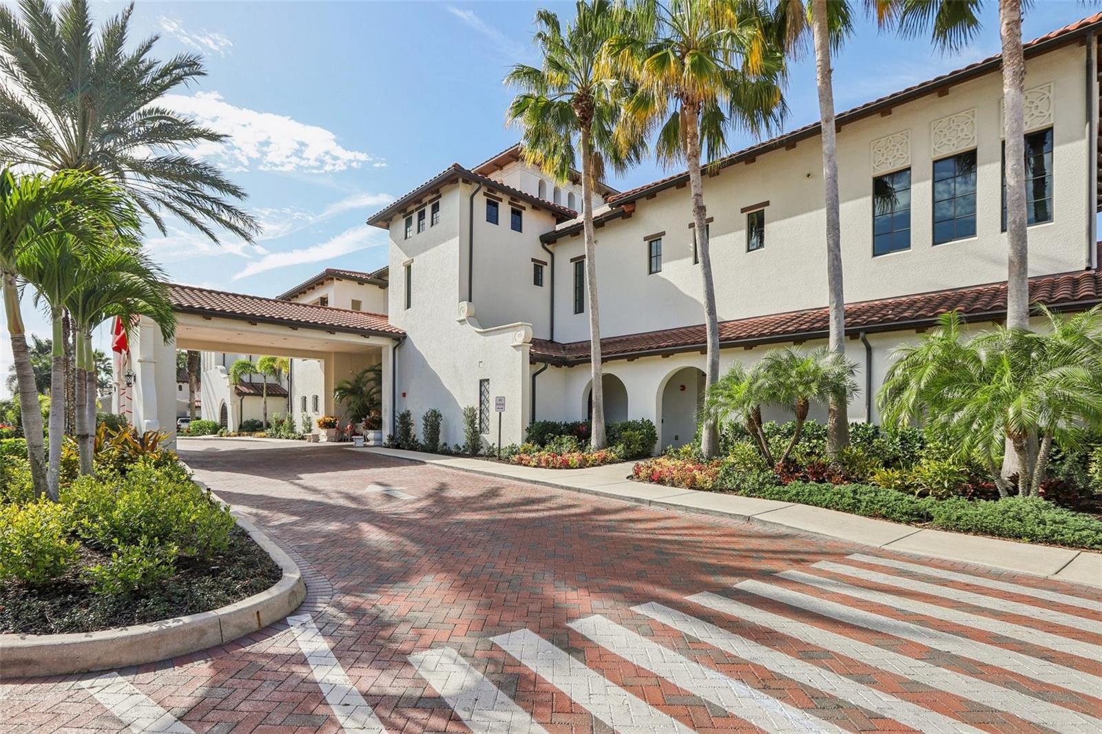 WESTSHORE YACHT CLUB TWNHMS - Residential