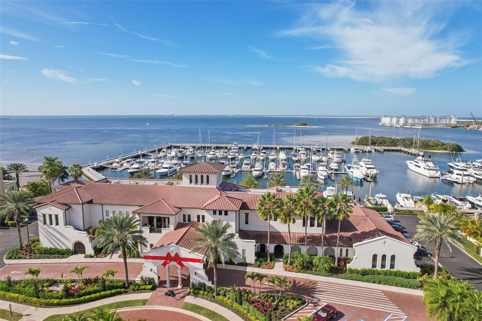 WESTSHORE YACHT CLUB TWNHMS - Residential