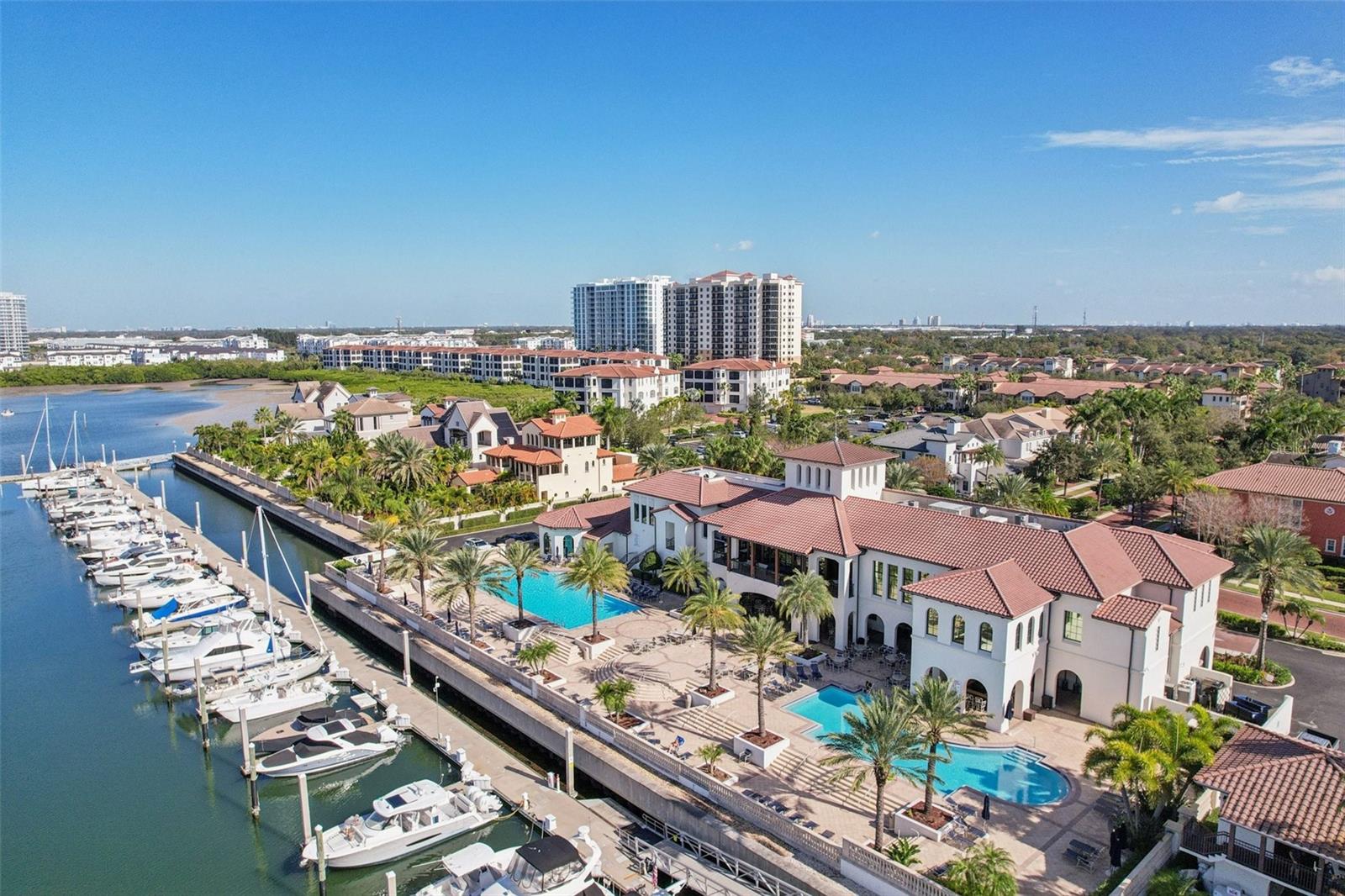 WESTSHORE YACHT CLUB TWNHMS - Residential