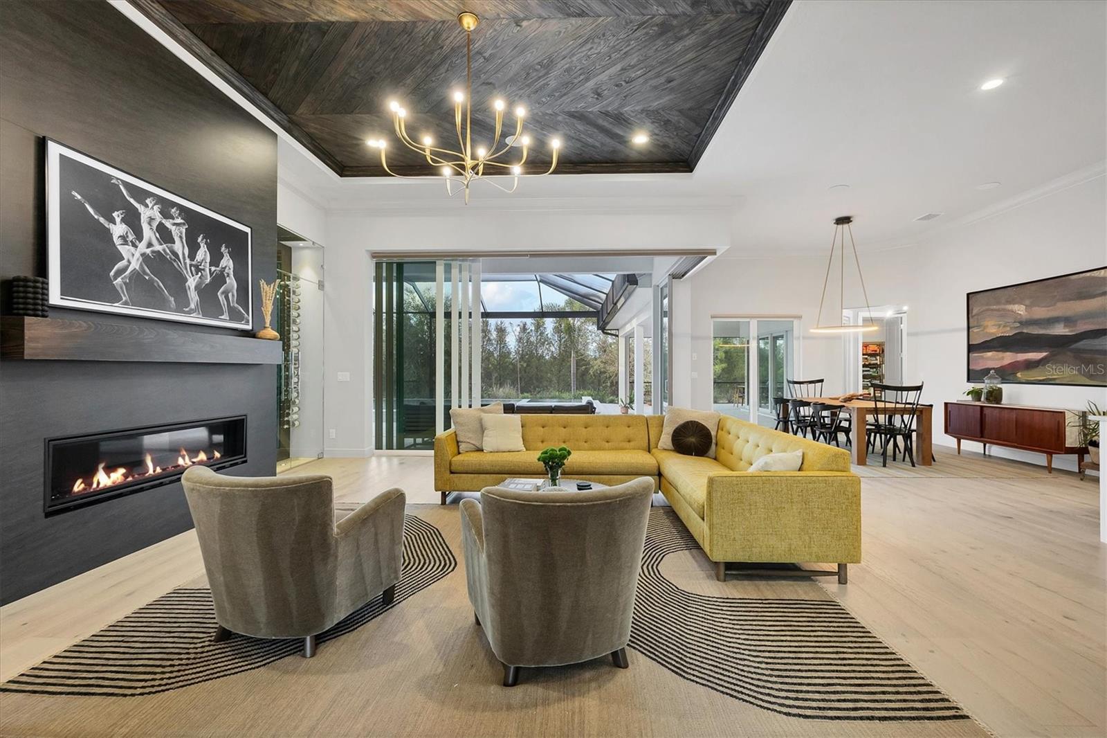COUNTRY CLUB EAST AT LAKEWD RNCH YY1-4 - Residential
