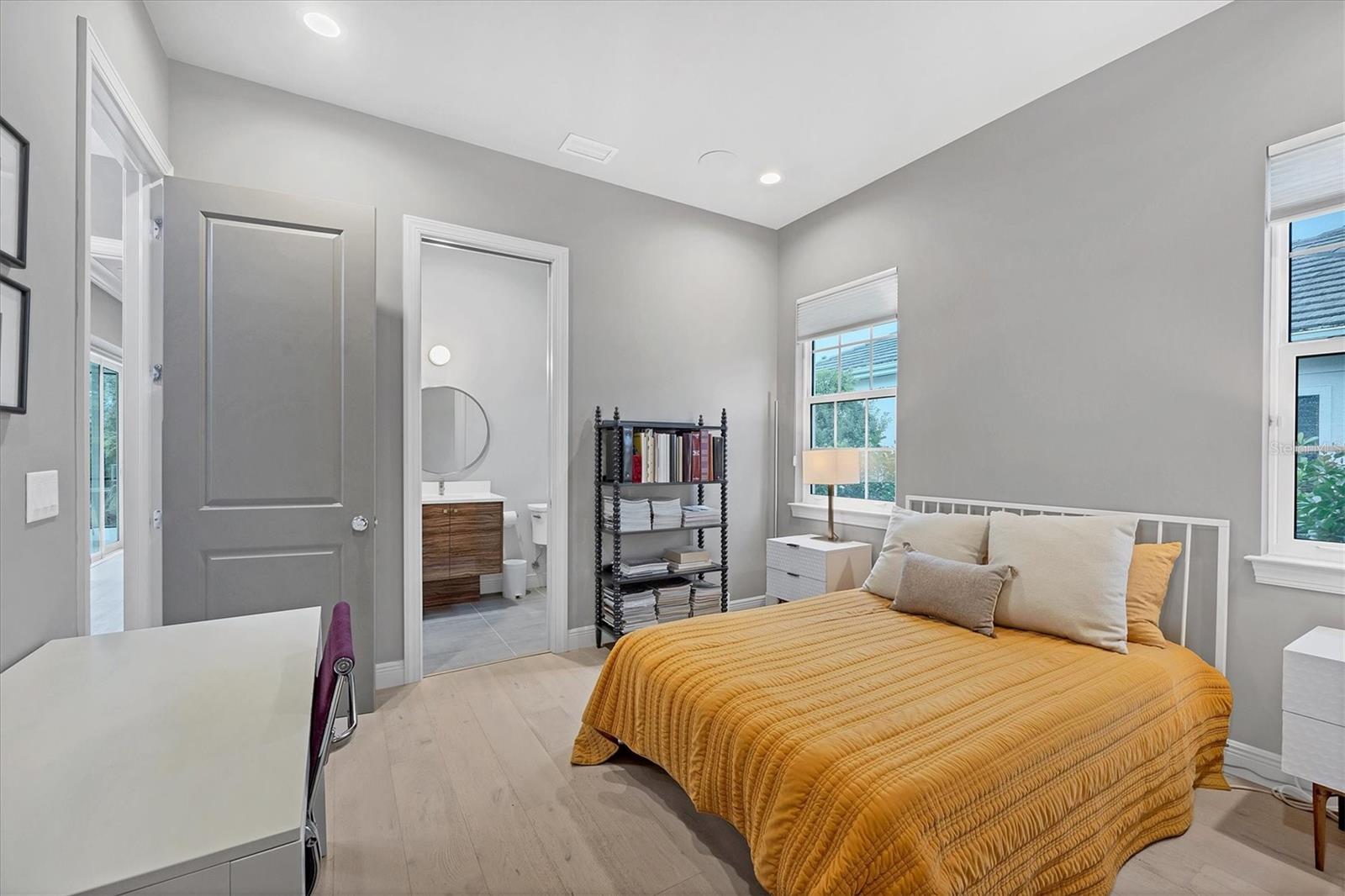 COUNTRY CLUB EAST AT LAKEWD RNCH YY1-4 - Residential
