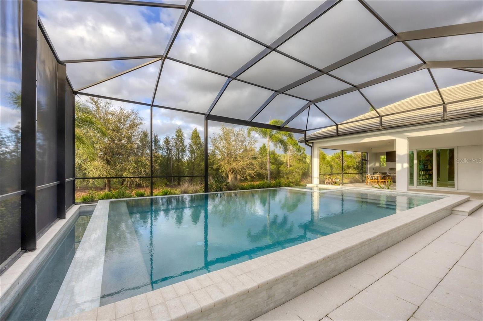 COUNTRY CLUB EAST AT LAKEWD RNCH YY1-4 - Residential