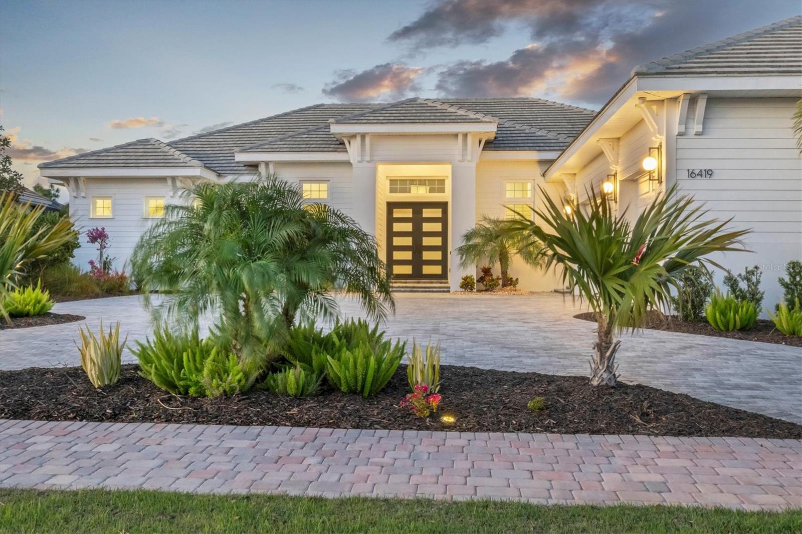 COUNTRY CLUB EAST AT LAKEWD RNCH YY1-4 - Residential