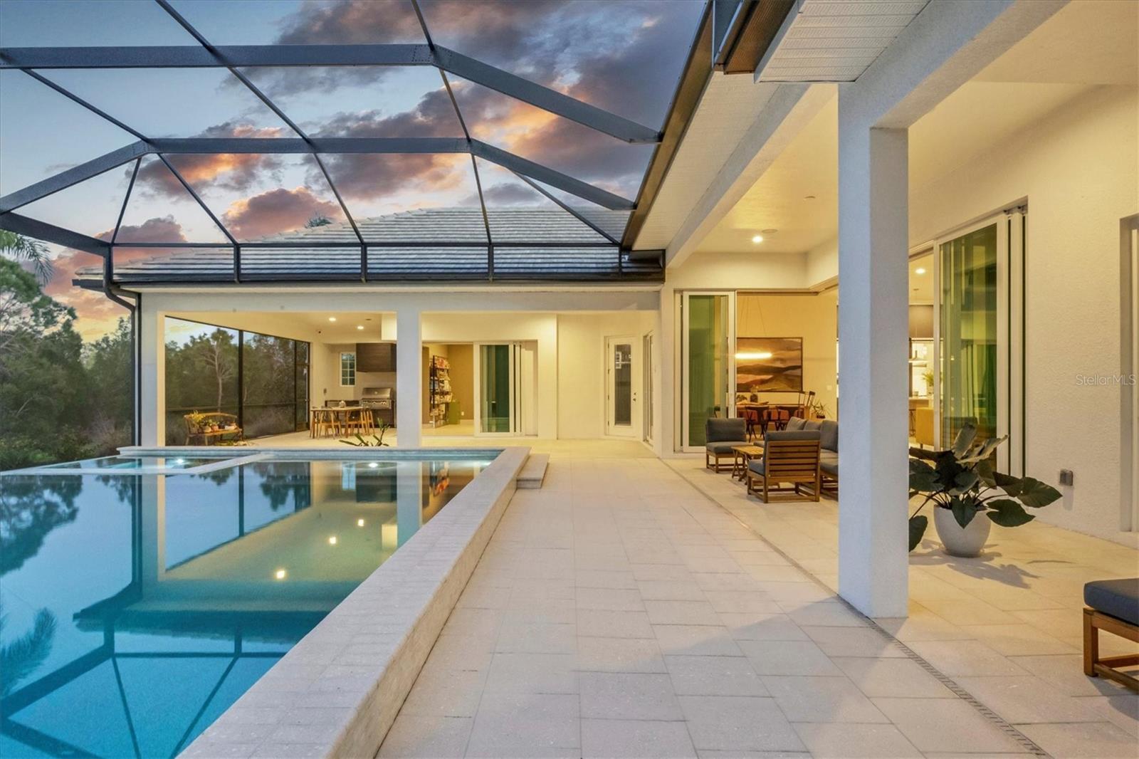 COUNTRY CLUB EAST AT LAKEWD RNCH YY1-4 - Residential