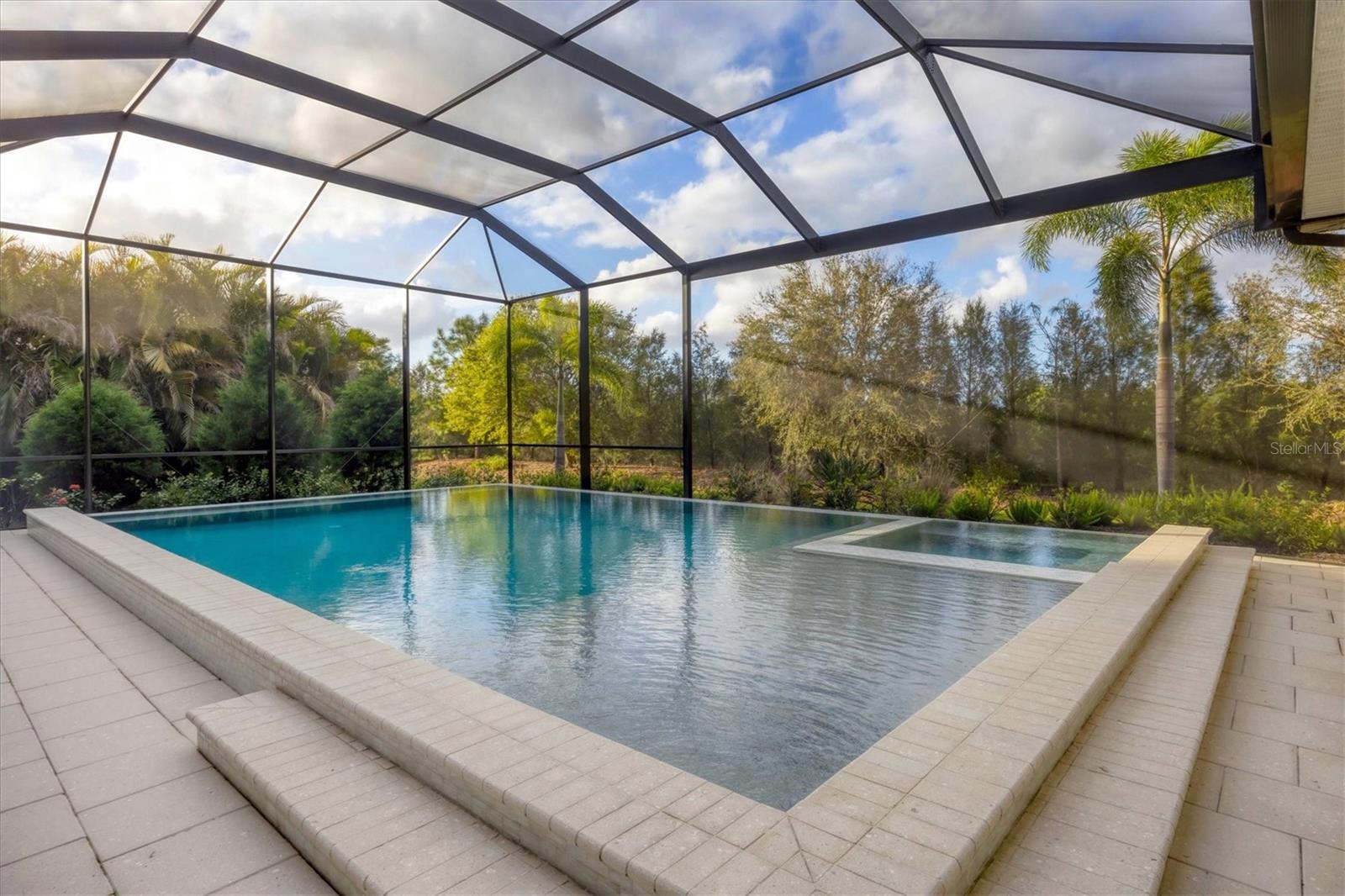COUNTRY CLUB EAST AT LAKEWD RNCH YY1-4 - Residential
