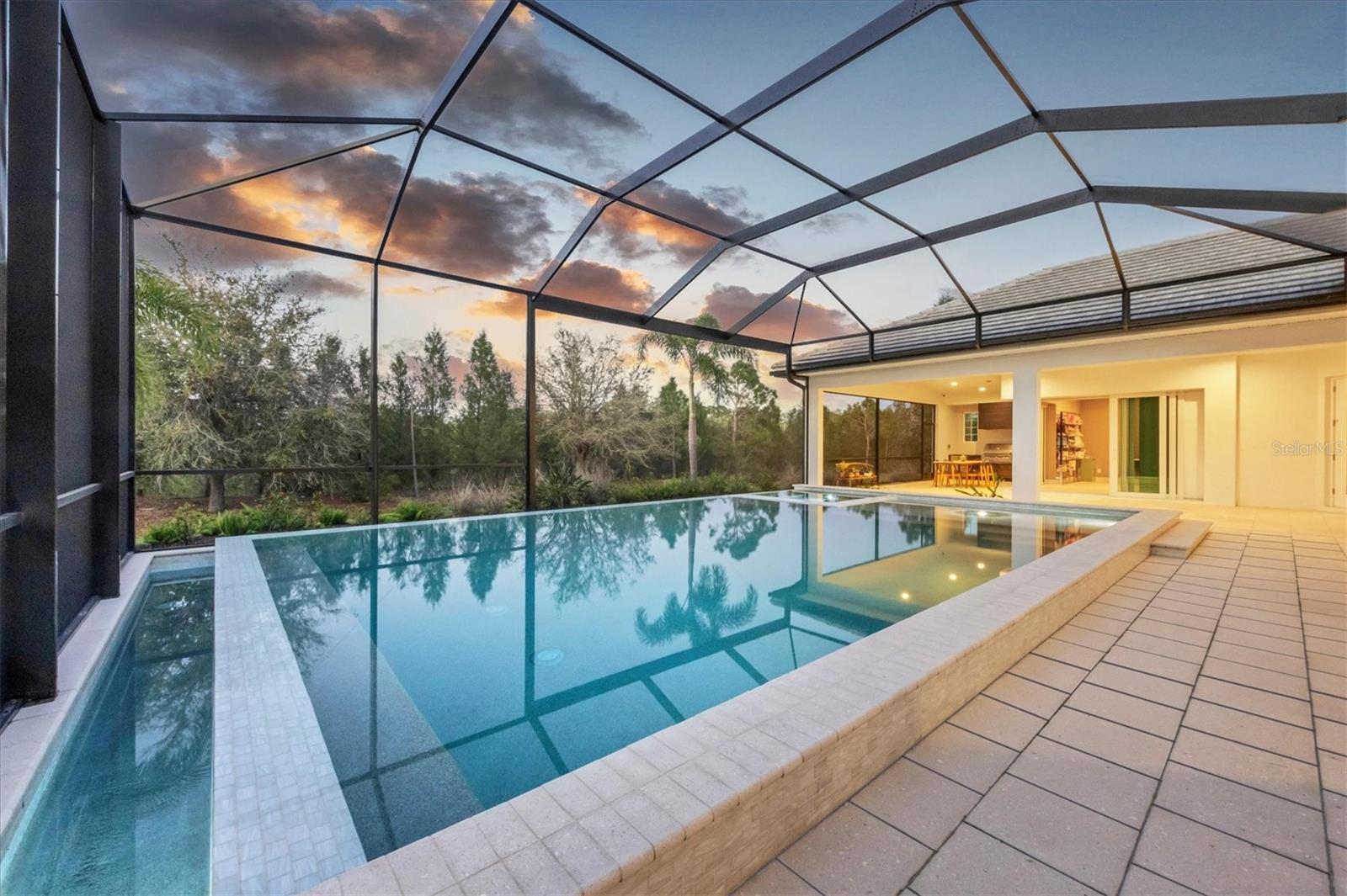 COUNTRY CLUB EAST AT LAKEWD RNCH YY1-4 - Residential