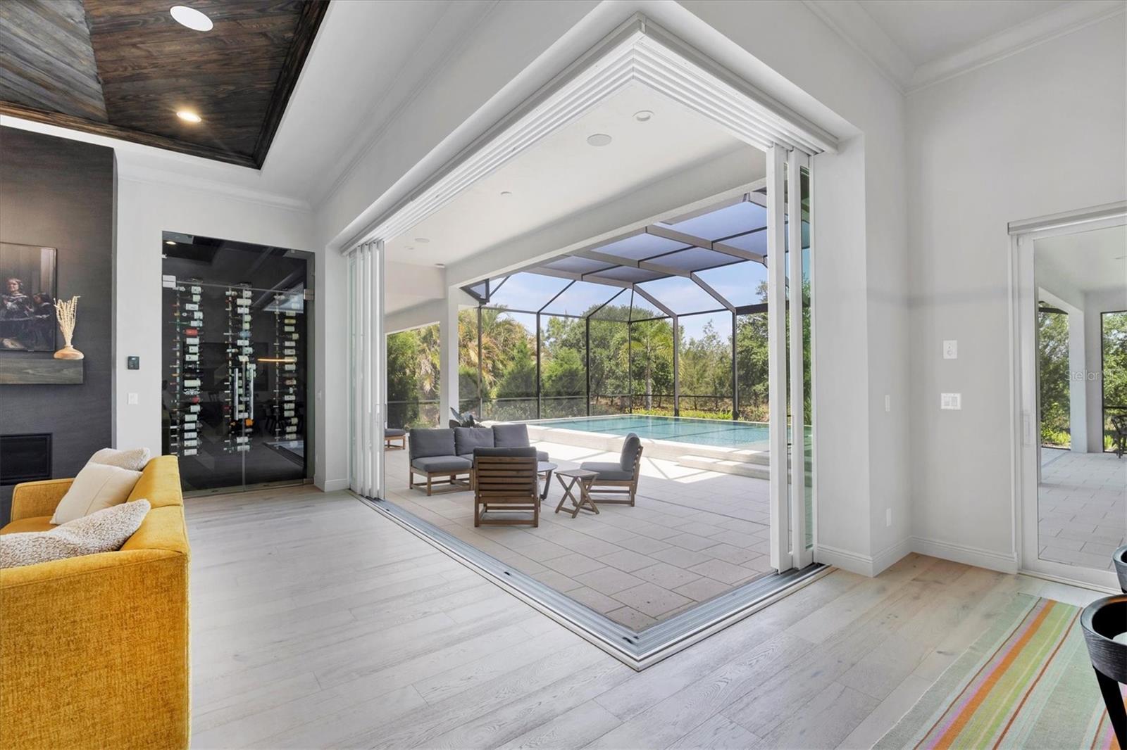 COUNTRY CLUB EAST AT LAKEWD RNCH YY1-4 - Residential