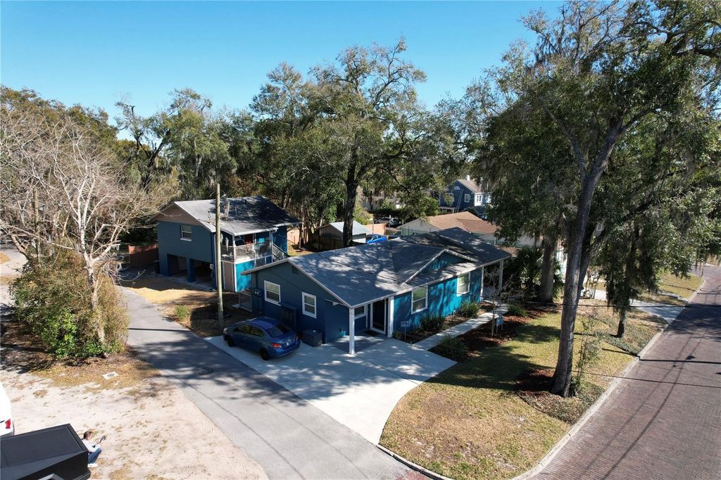 Photo of 1016 Mississippi Avenue #101, Lakeland, FL 33803 (MLS # L4959775)